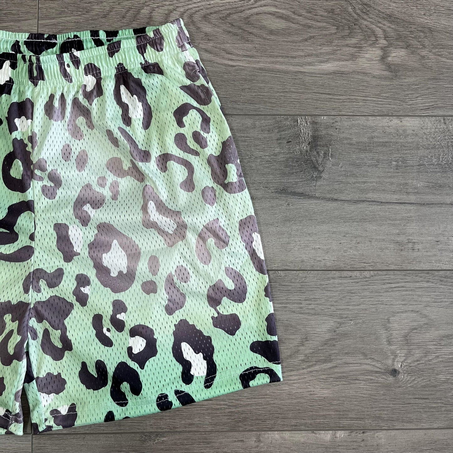 ANIMAL MESH SHORTS-8615 - RDMCLOTHINGART
