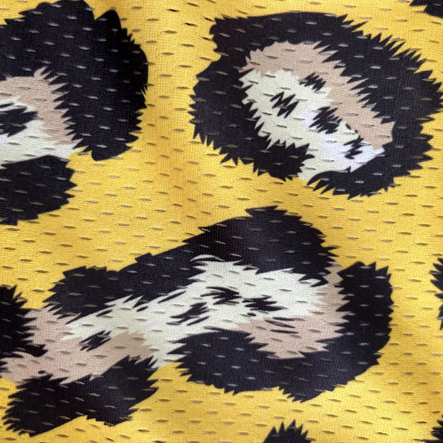 ANIMAL MESH SHORTS-8617 - RDMCLOTHINGART