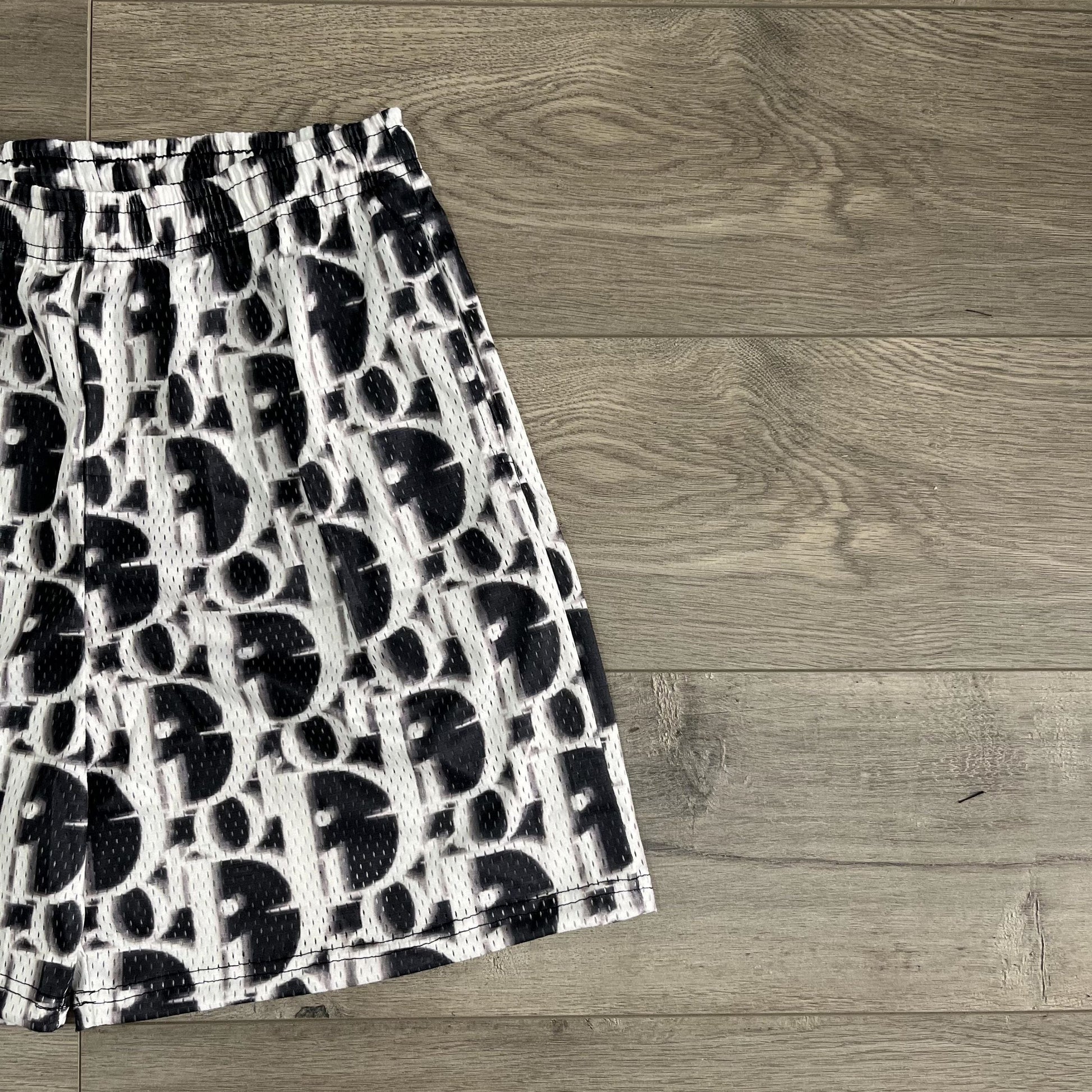 BLACK DC MESH SHORTS-8703 - RDMCLOTHINGART