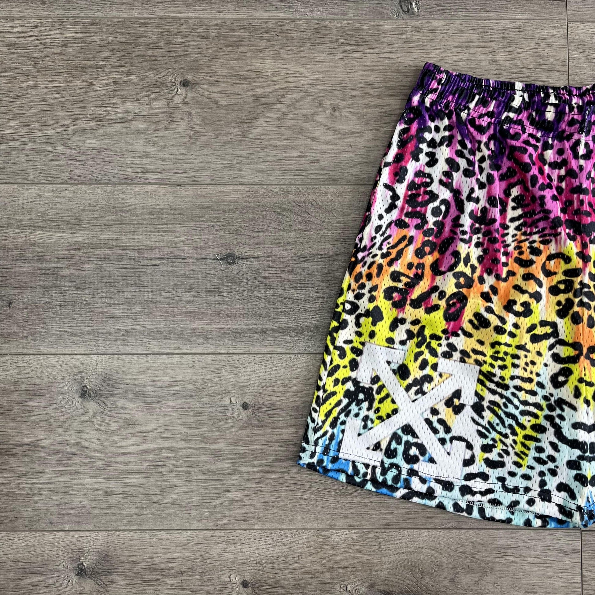 COLORFUL OW MESH SHORTS-8727 - RDMCLOTHINGART