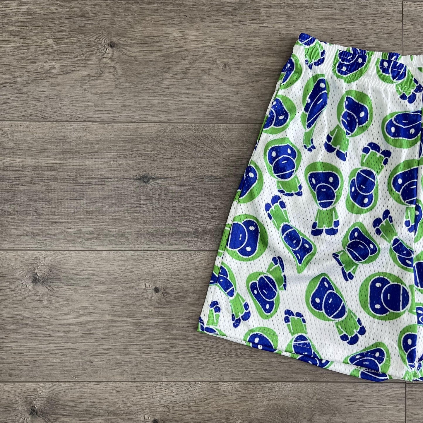 GREEN ML MESH SHORTS-8720 - RDMCLOTHINGART