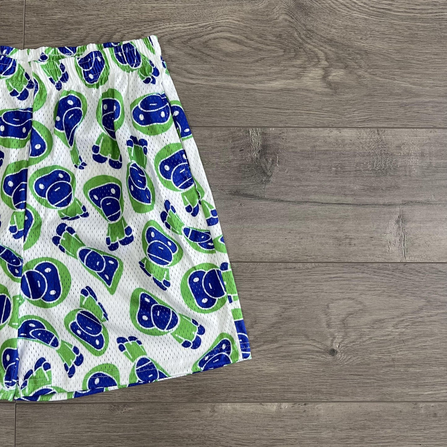 GREEN ML MESH SHORTS-8720 - RDMCLOTHINGART