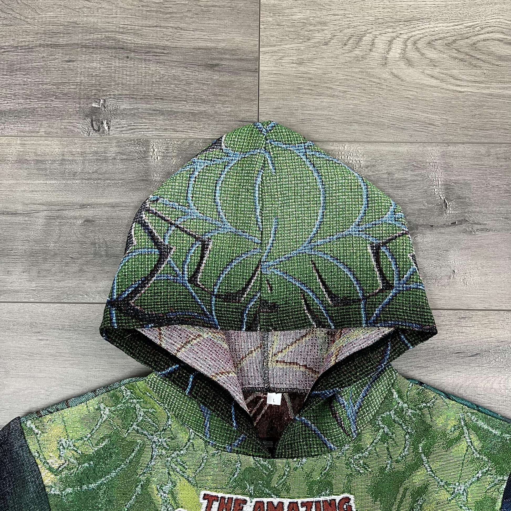 GREEN SPIDERMAN TAPESTRY - RDMCLOTHINGART