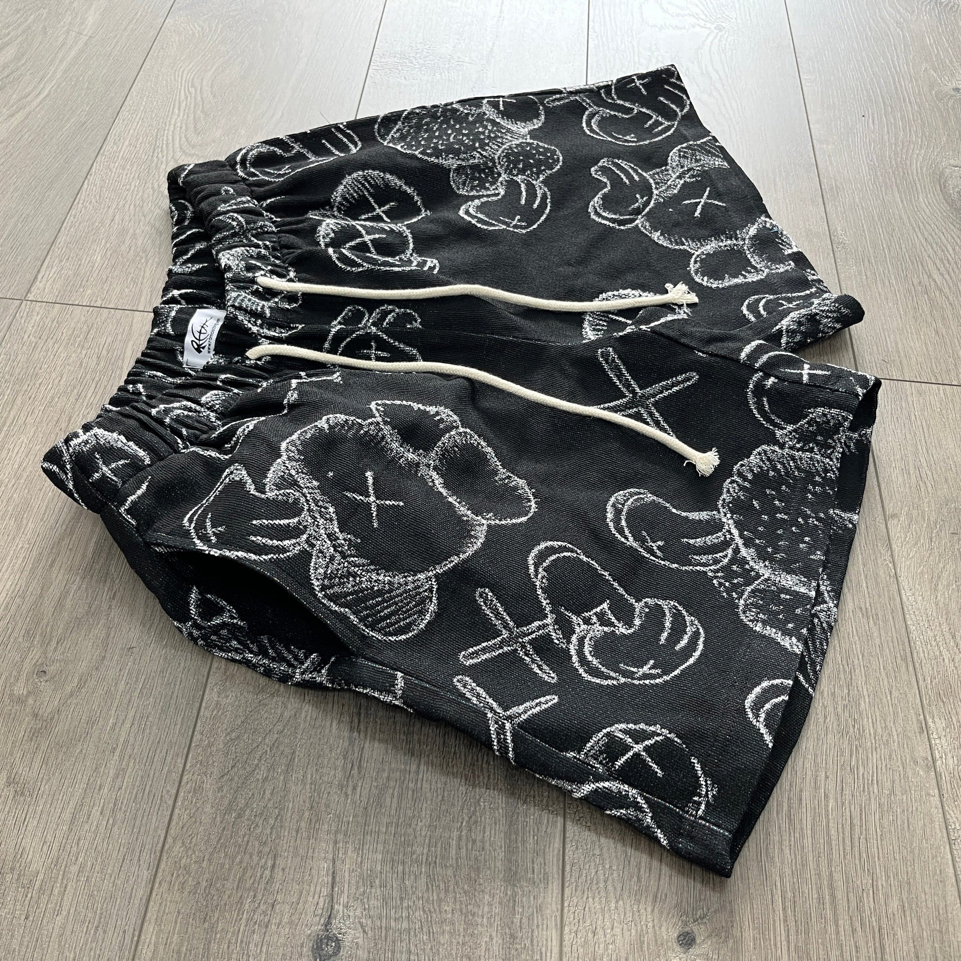 RDMCLOTHINGART tapestry hoodie KAWS TAPESTRY SHORTS