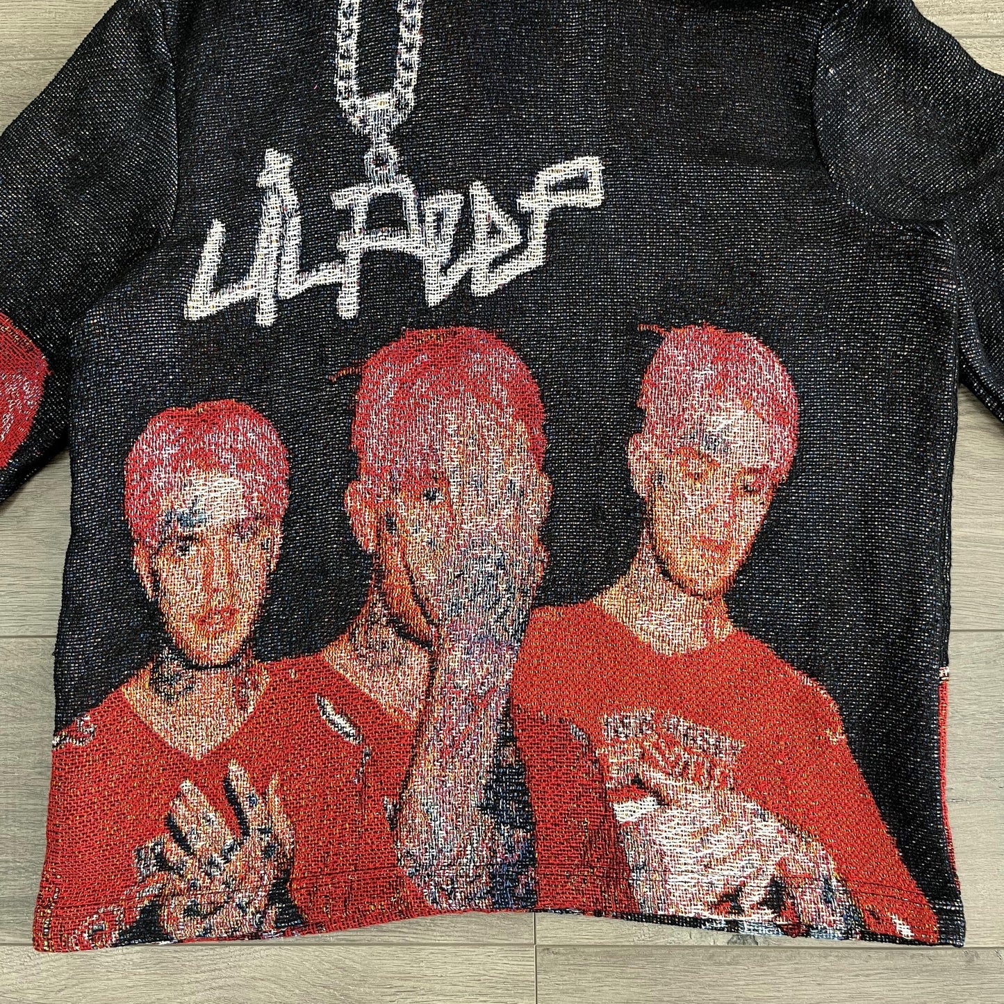 LIP PEEP TAPESTRY - RDMCLOTHINGART