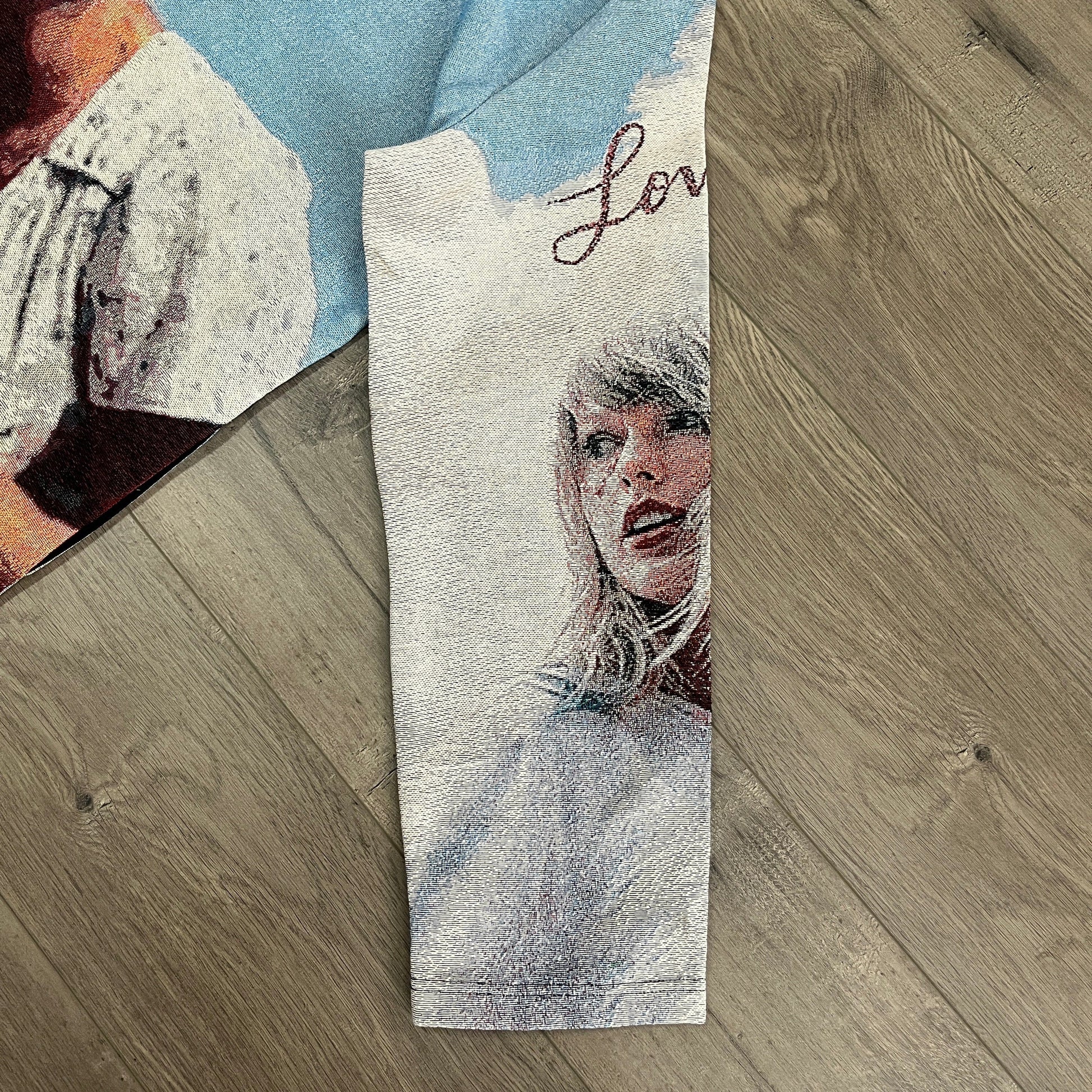 SWIFT TAPESTRY HOODIE - RDMCLOTHINGART