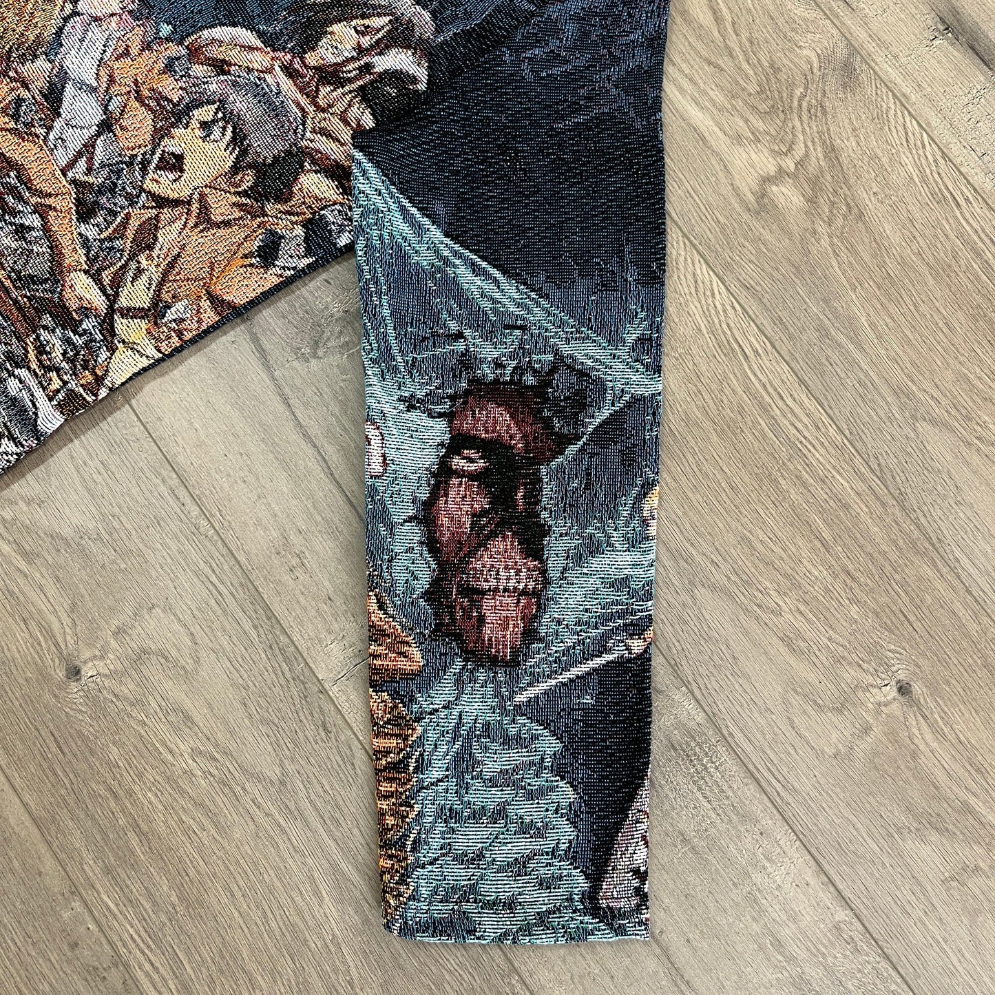 TITAN V2 TAPESTRY HOODIE - RDMCLOTHINGART