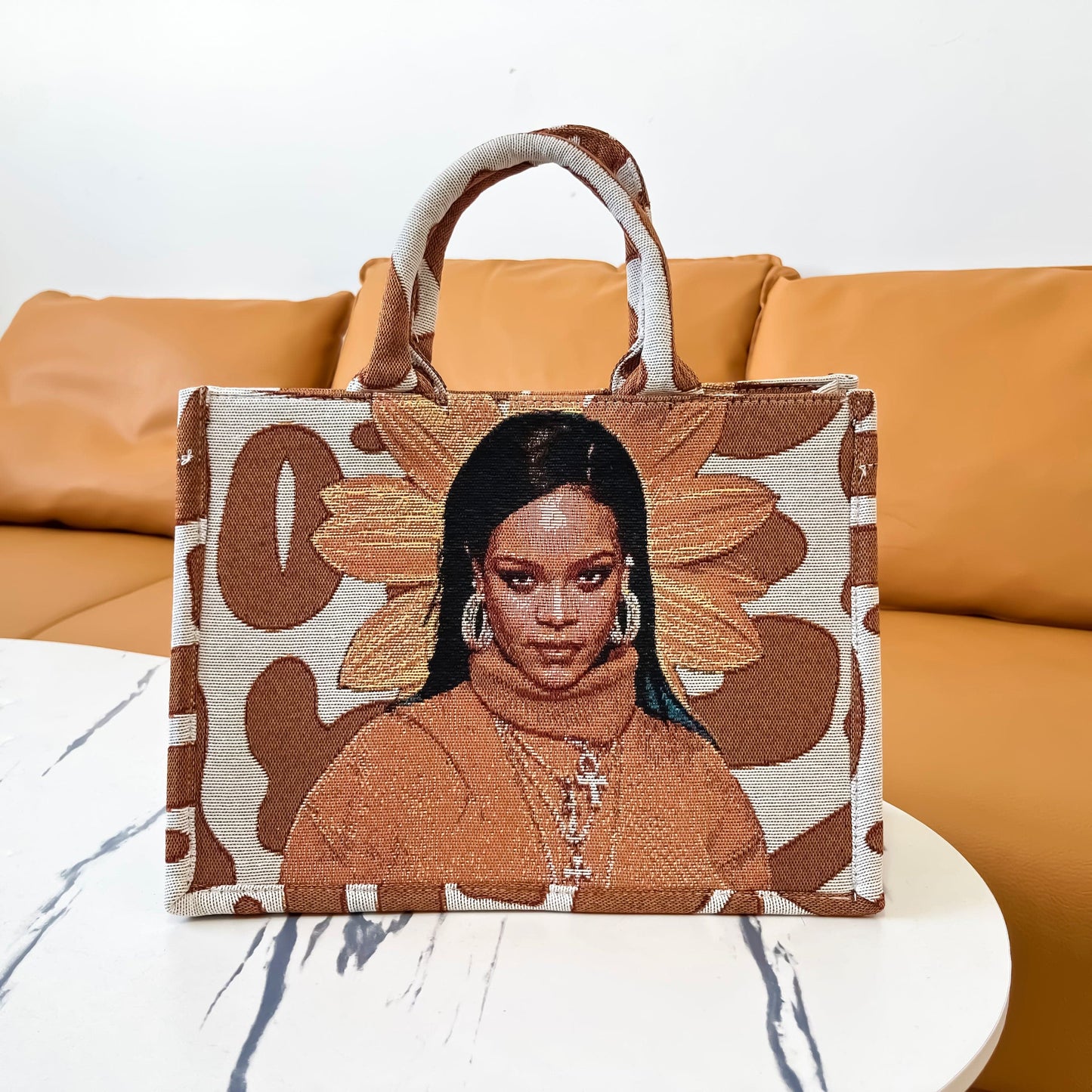 RIHANNA TAPESTRY TOTE BAG - RDMCLOTHINGART